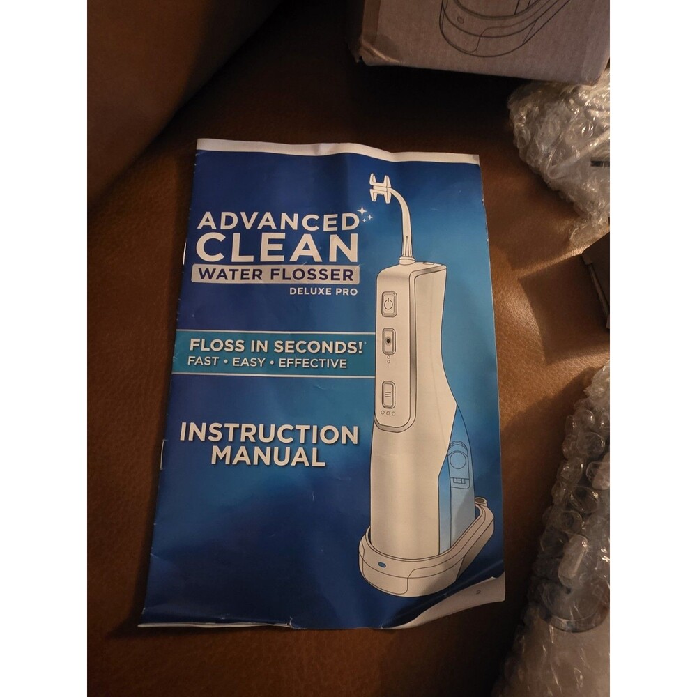 Cordless Advanced Clean Water Flosser  With 3 Modes & 4 Jet Tips NIB